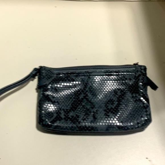 SIMPLY VERA VERA WANG ZIPPER BAG - Picture 1 of 3